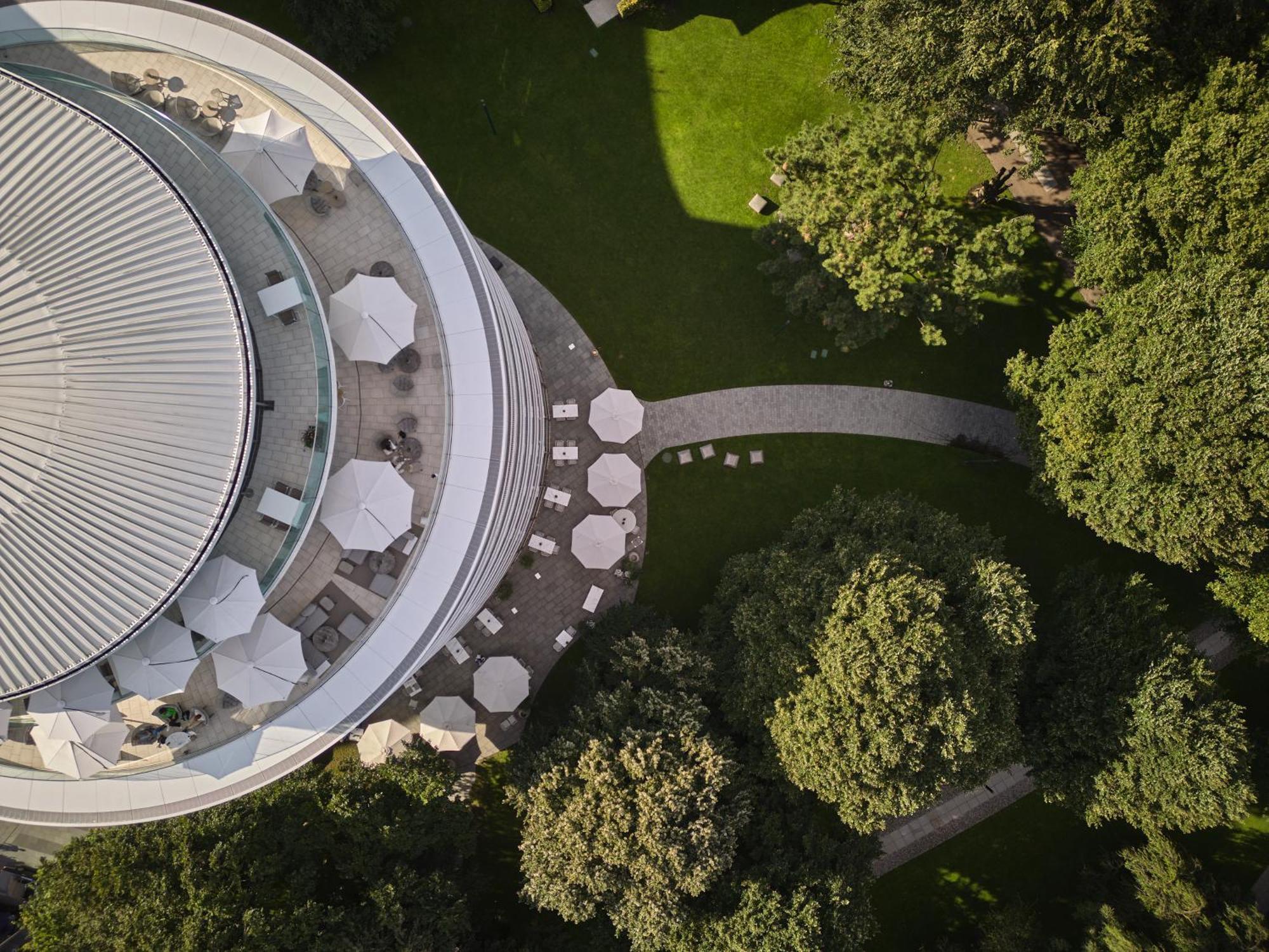 The Fontenay Hamburgo Exterior foto Aerial view of the building