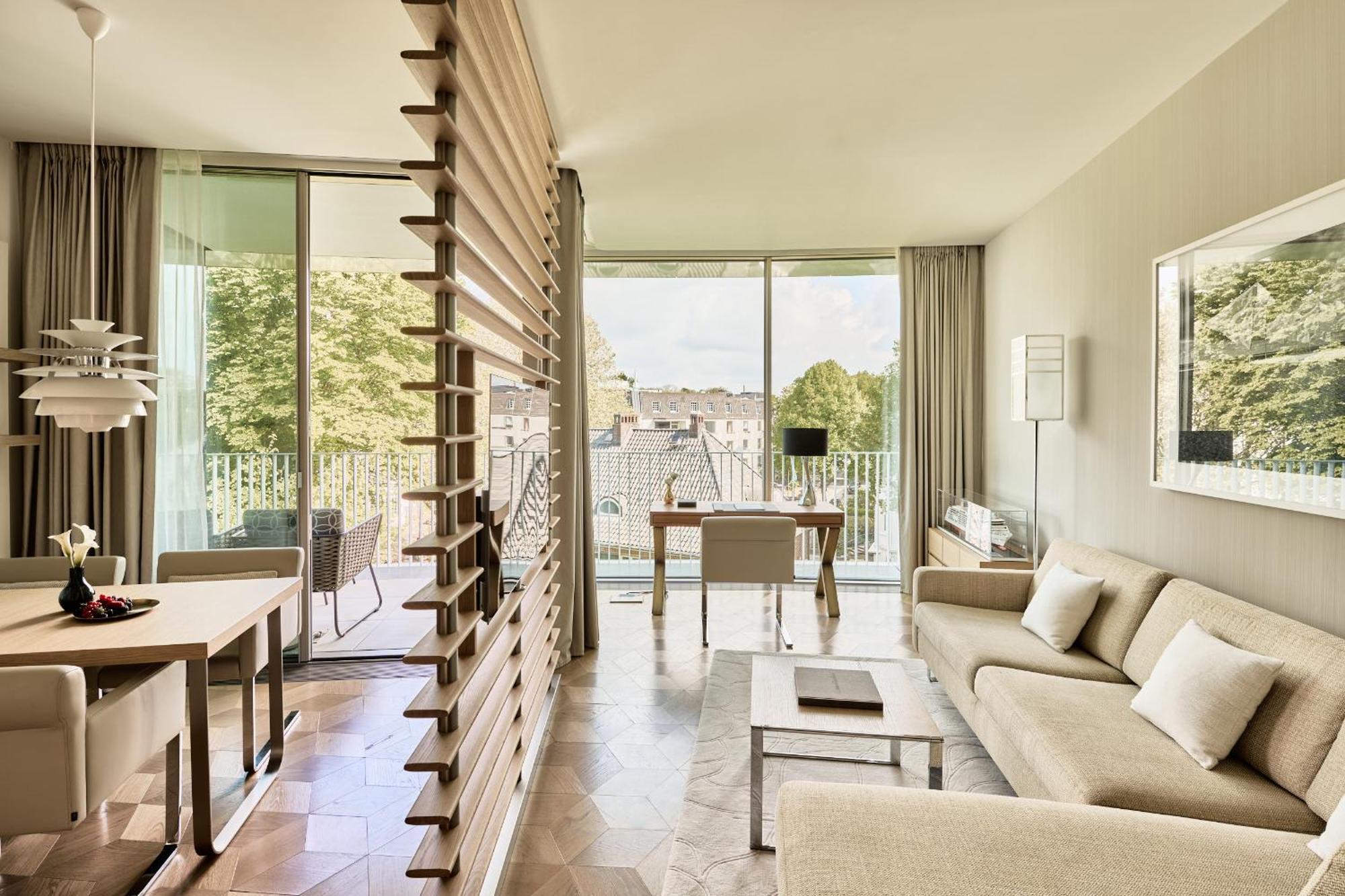 The Fontenay Hamburgo Exterior foto A living room in a typical apartment