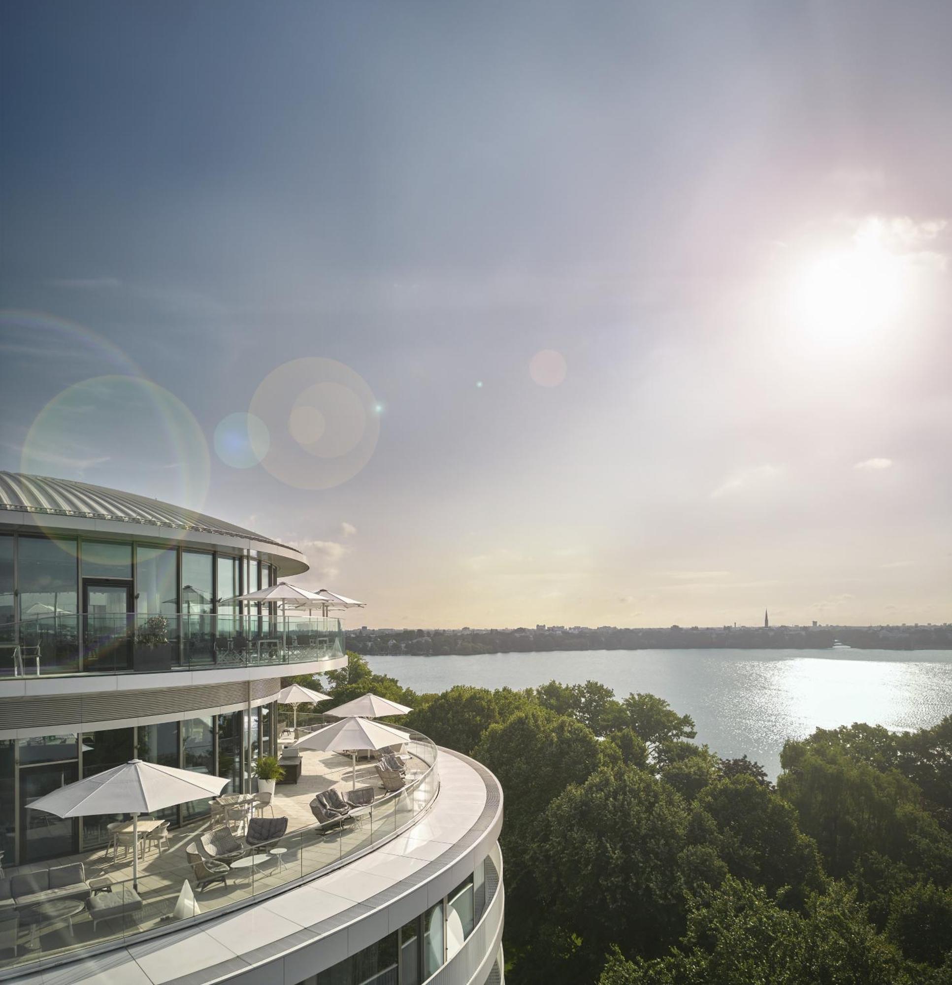The Fontenay Hamburgo Exterior foto View of the River Thames from the penthouse